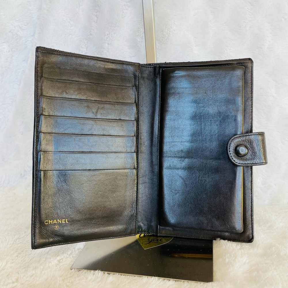 CHANEL Black Long Wallet Lambskin Leather - Picture 6 of 12